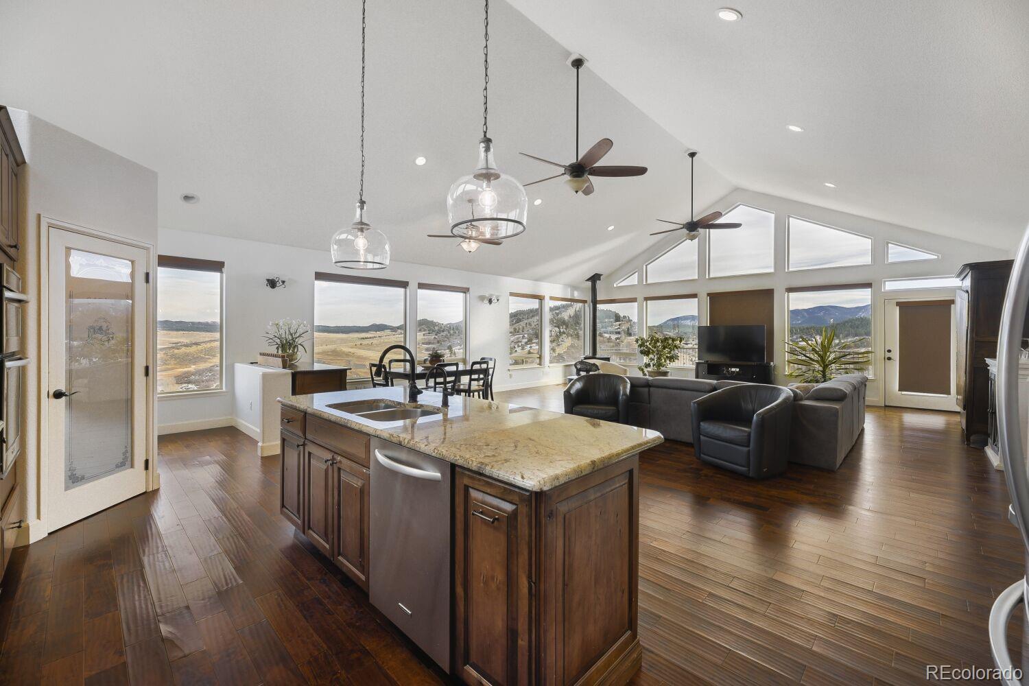 5425 Country Club Drive