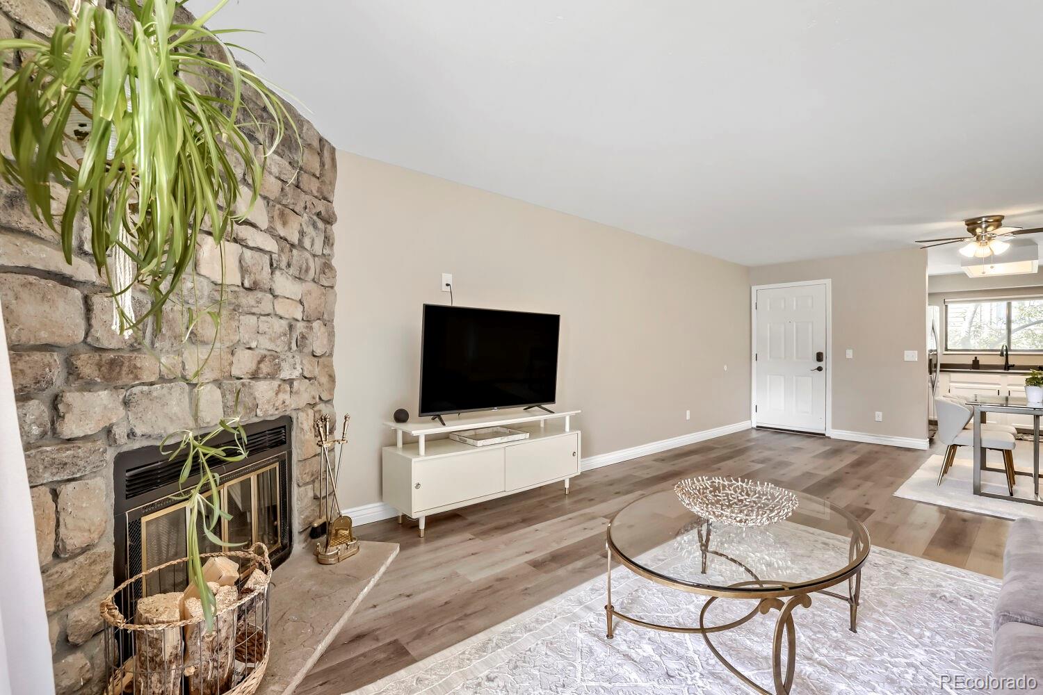 326 Wright Street 205