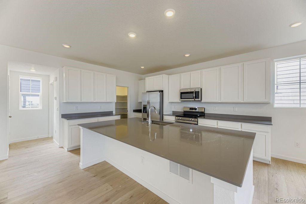 Photo of 7456 Whiteclover Trail, Littleton, CO 80125 (MLS # 9549128)