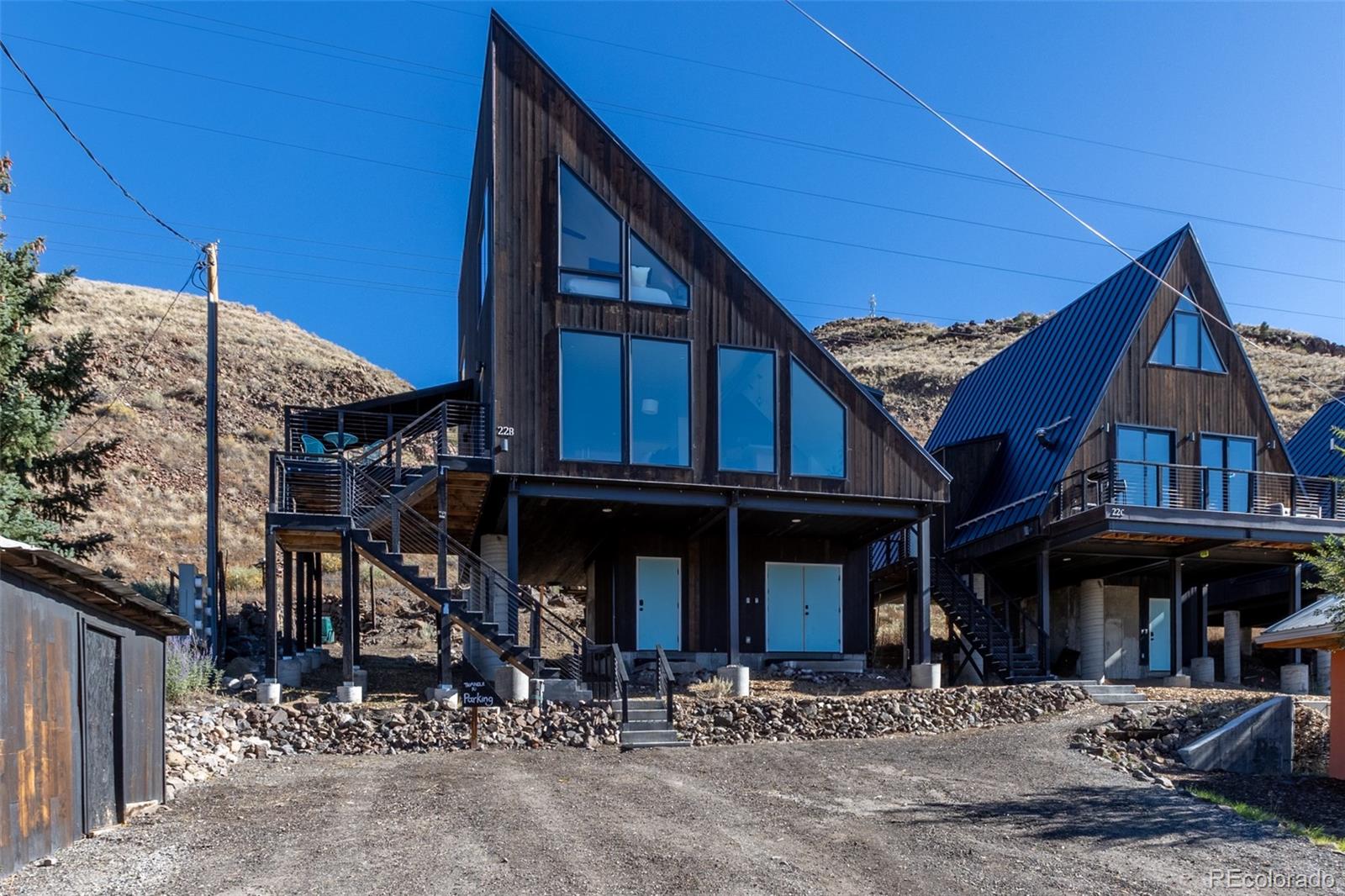 22 Hillside Drive B