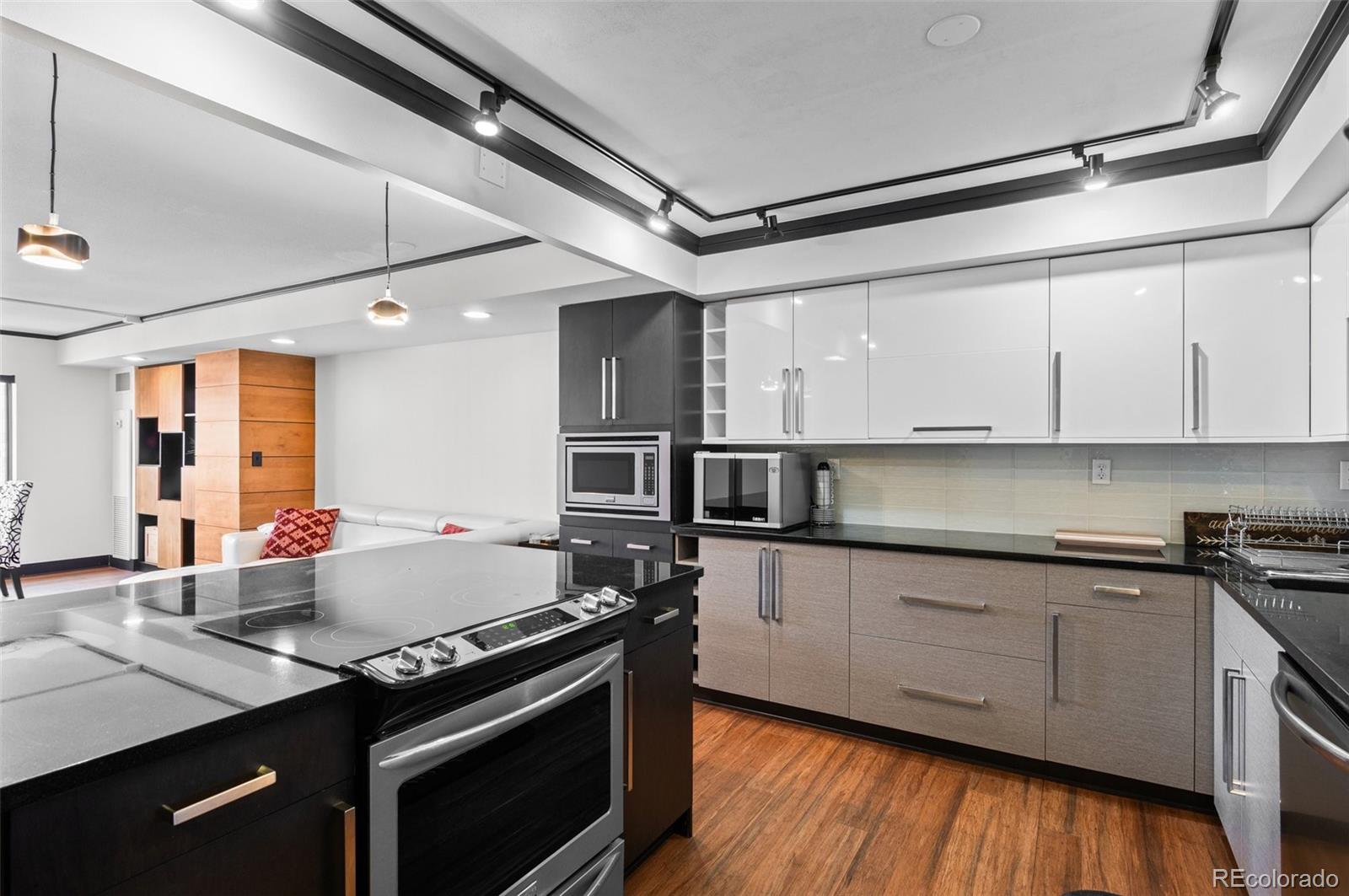 1551 Larimer Street 1106