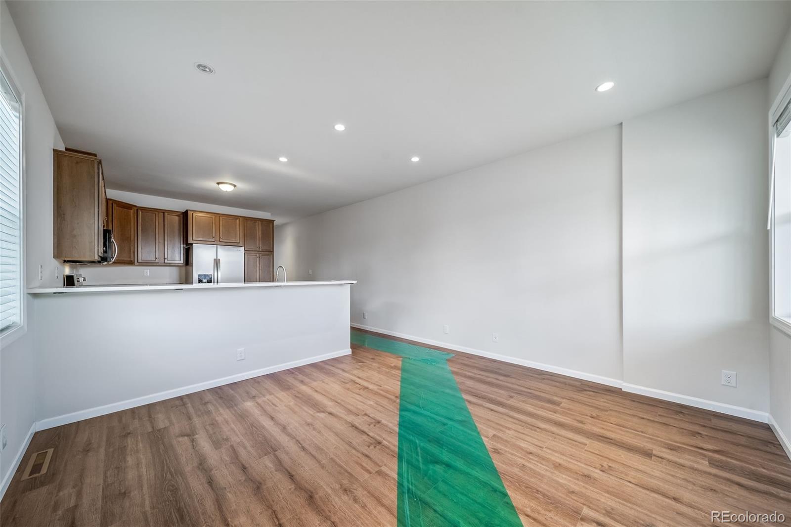 724 W 3rd Street