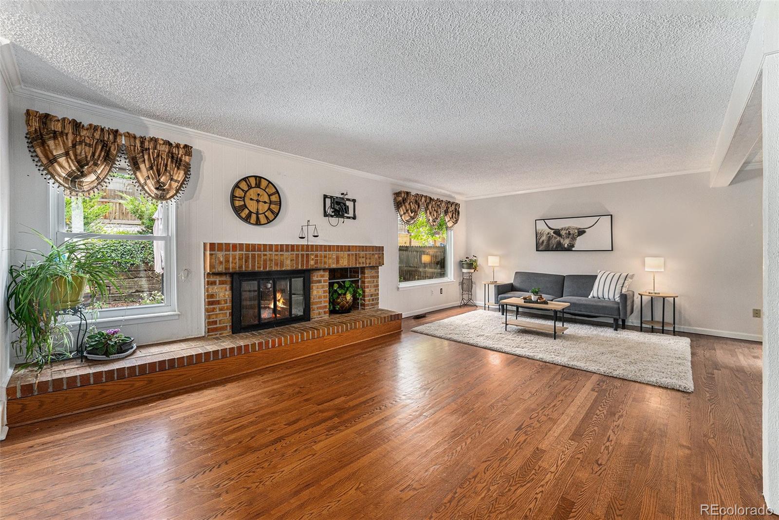 8002 Field Court