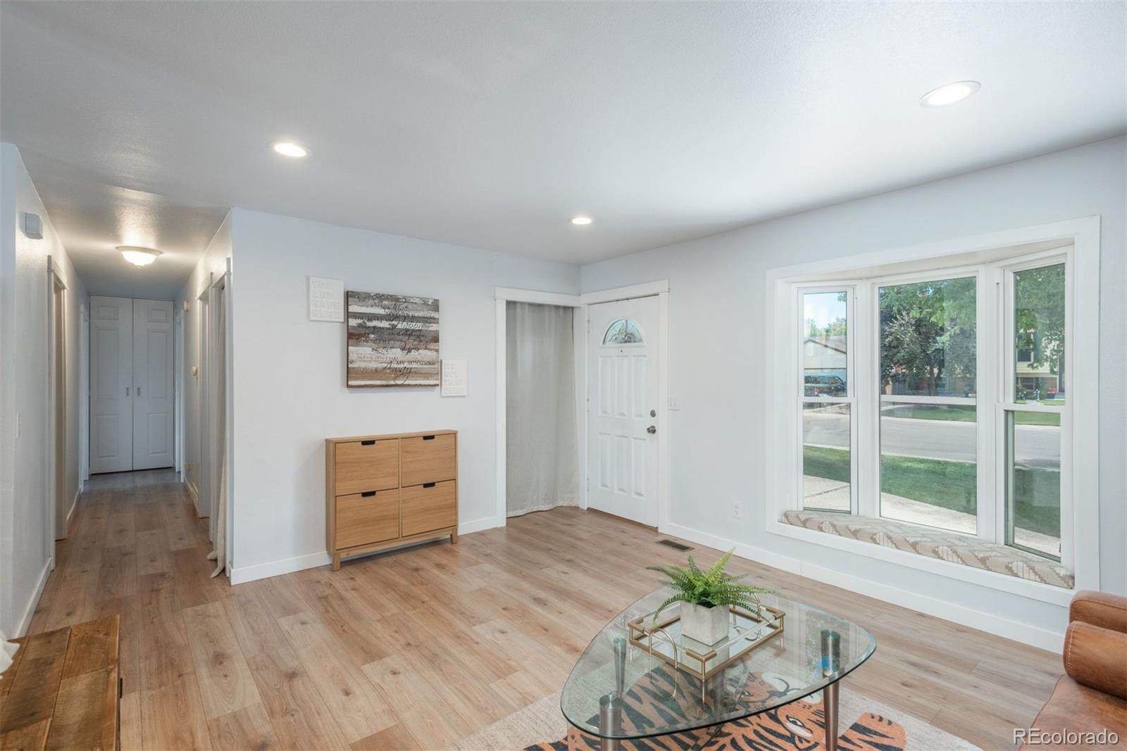 1237 S Memphis Street, Aurora, CO, 80017 3 1237 S Memphis Street