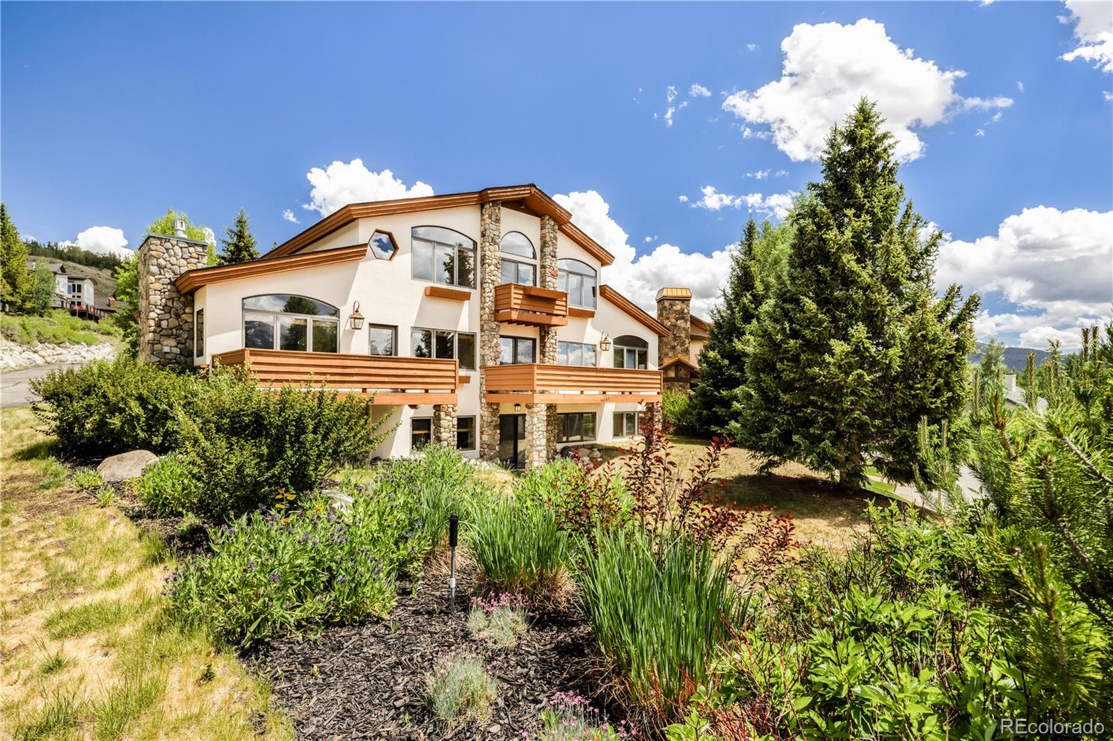 454 Ensign Drive A
