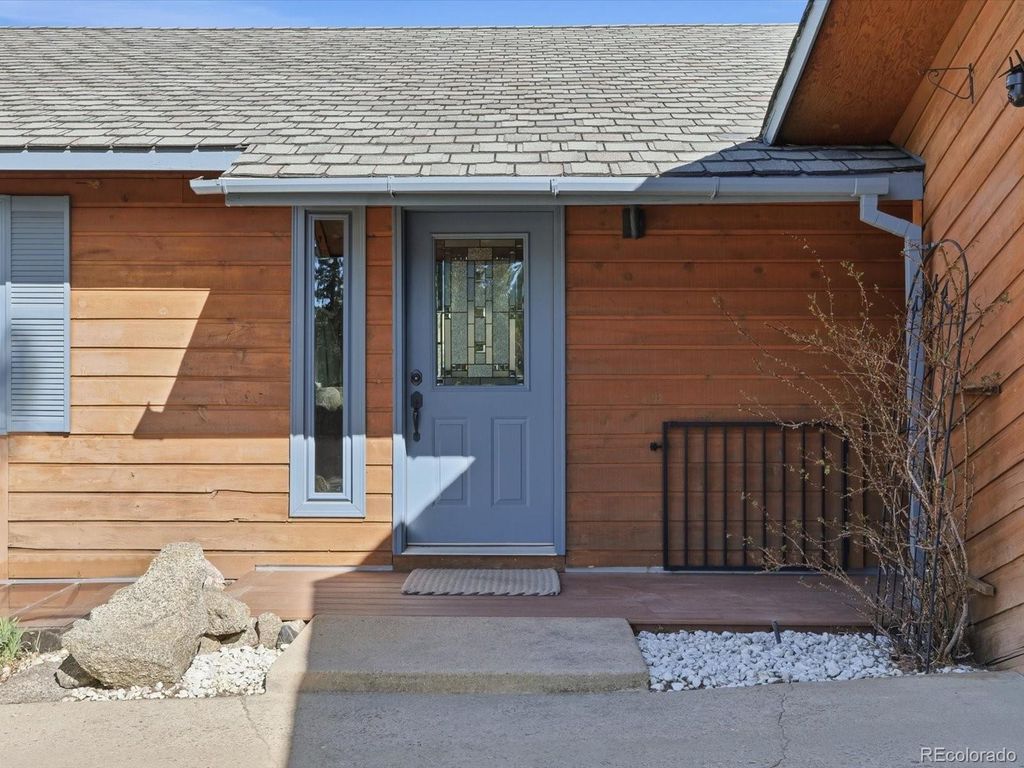 Photo of 345 Deer Trail Circle, Boulder, CO 80302 (MLS # 3102412)