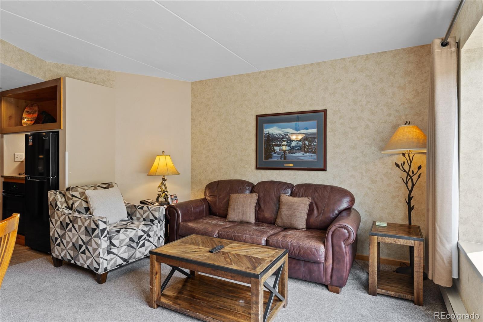 640 Village Road 4220