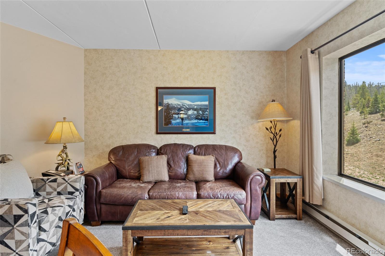 640 Village Road 4220