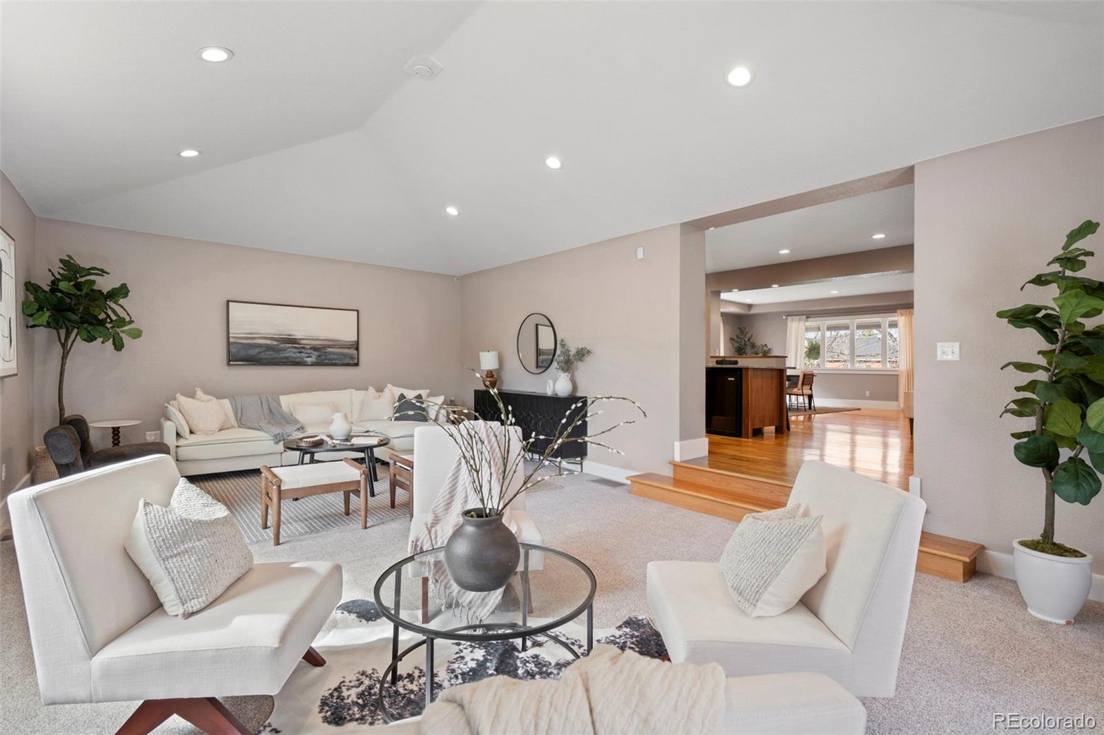 2692 N Raleigh Street