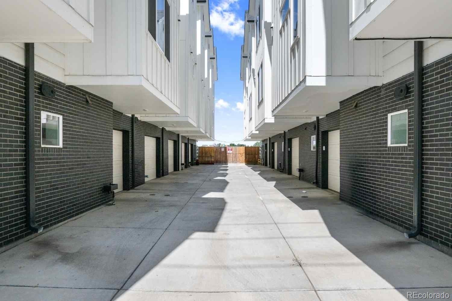 5151-5171 W 10th Avenue