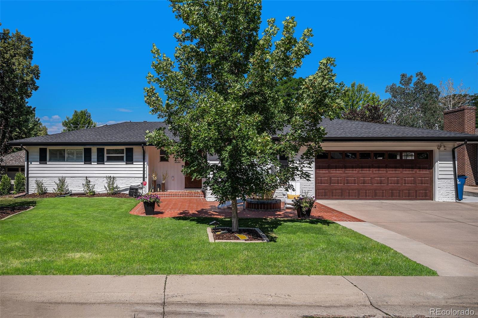 3137 S Vine Court