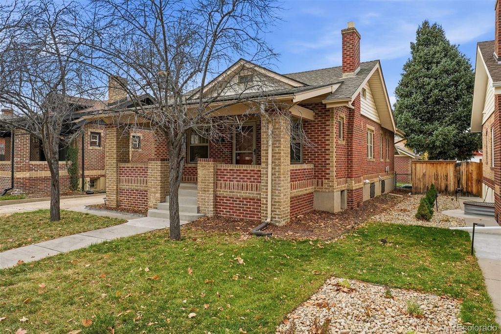 Photo of 2549 Holly Street, Denver, CO 80207 (MLS # 8121193)