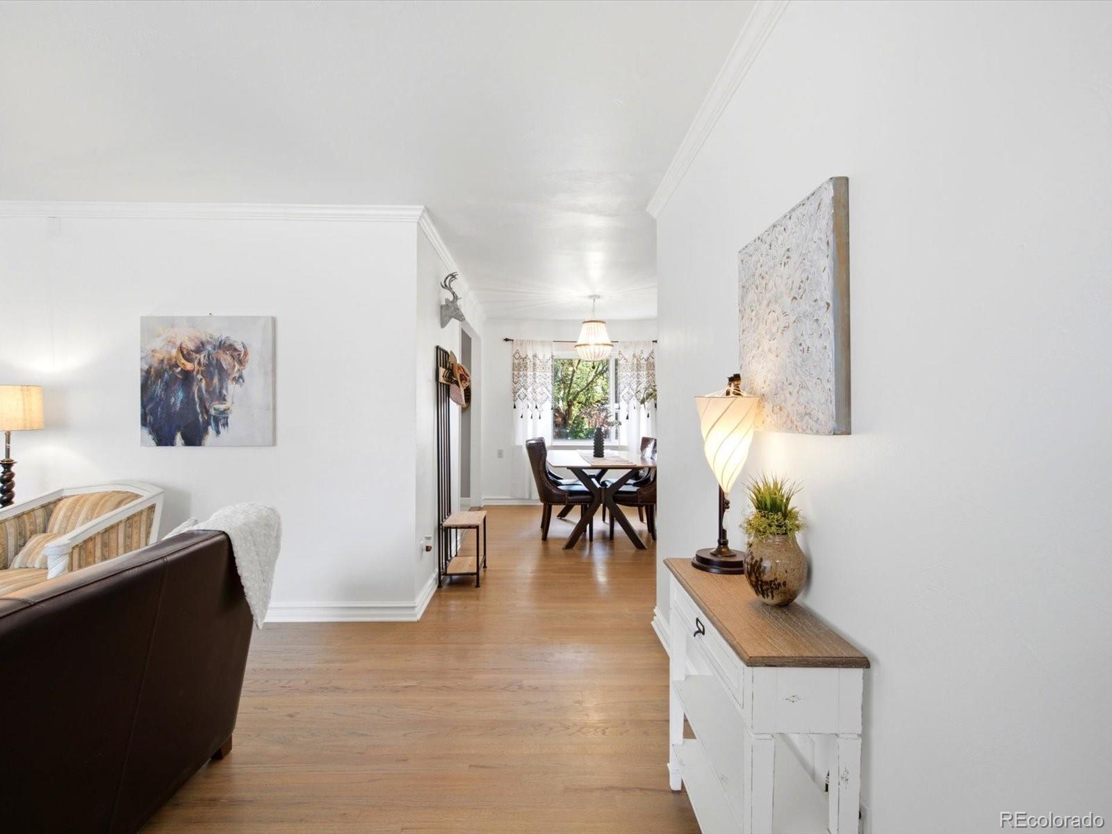 2888 S Zurich Court