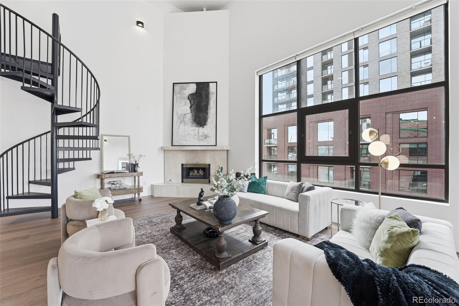 930 Acoma Street 305