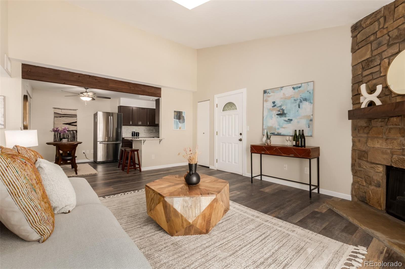 400 Zang Street 1-305