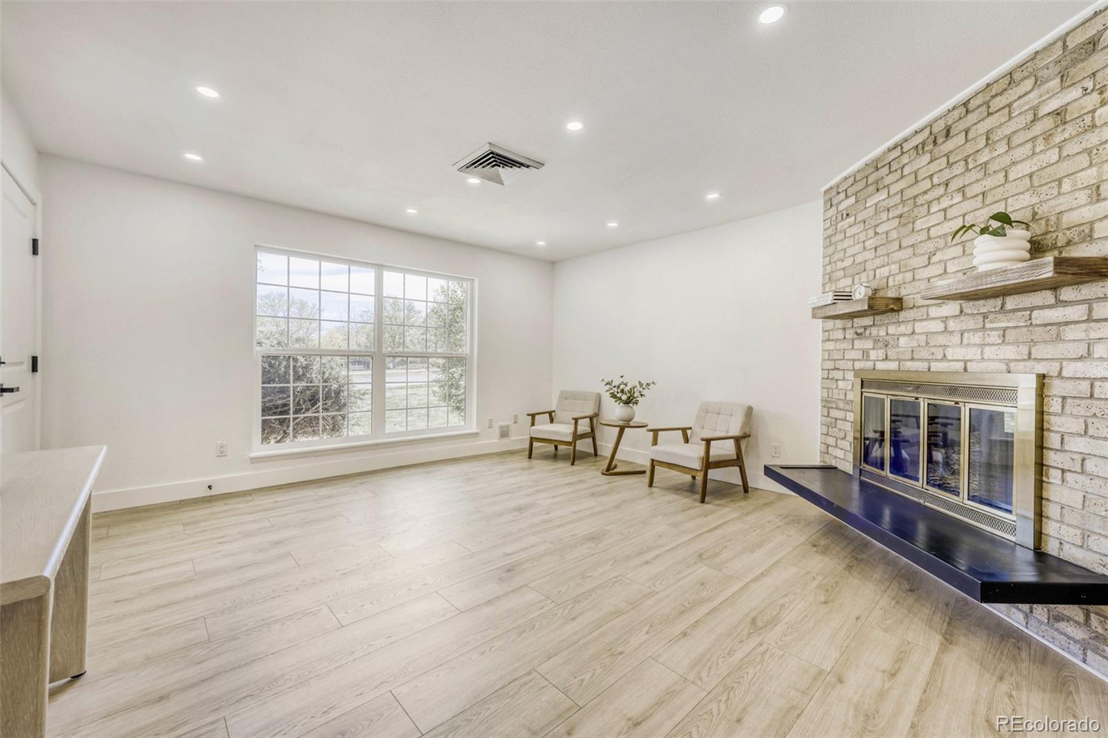 3855 S Monaco Street 103