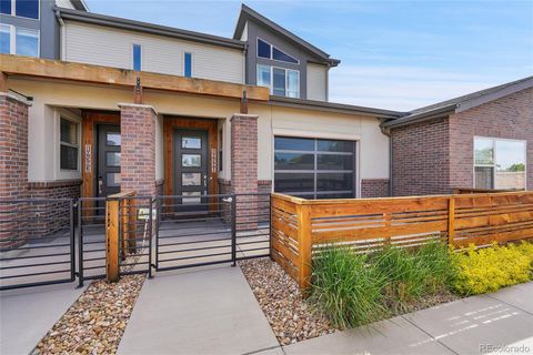 Townhouse in Aurora CO 19590 Sunset Circle 1.jpg