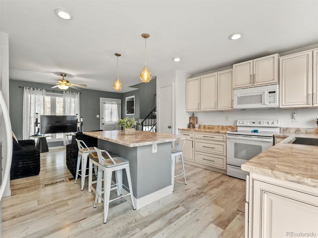 Photo of 350 S 25th Avenue, Brighton, CO 80601 (MLS # 8192494)