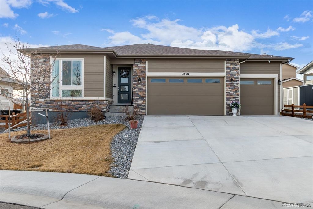 Photo of 12481 Poplar Street, Thornton, CO 80602 (MLS # 9816138)