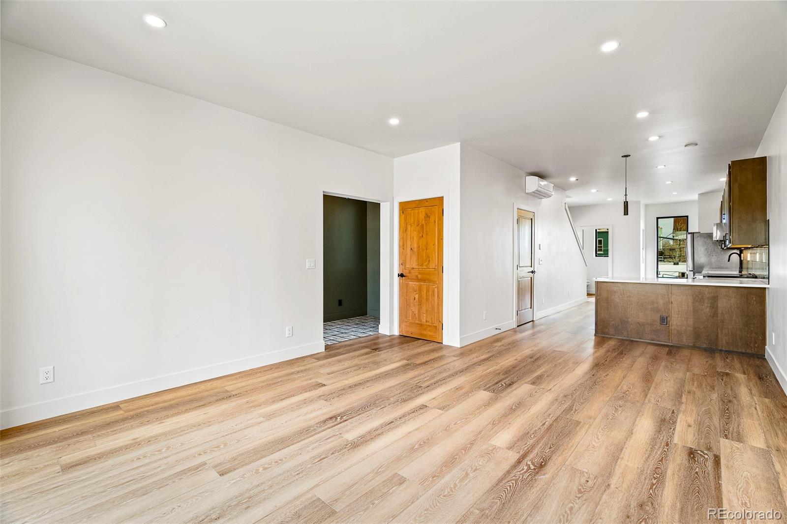 421 Chestnut Street