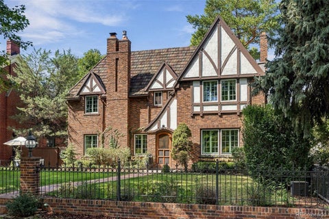 Photo of 1643 N Monaco Street Parkway, Denver, CO 80220 (MLS # 4803894)