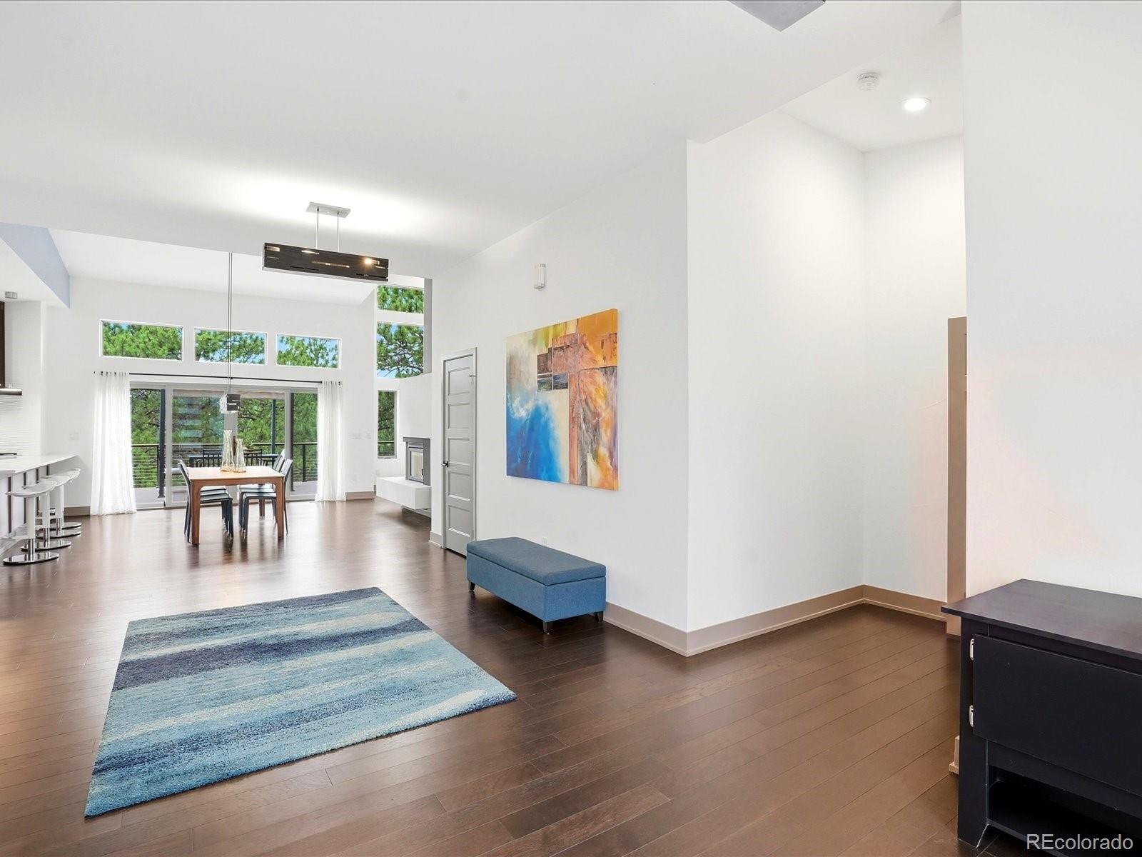 5809 S Skyline Drive