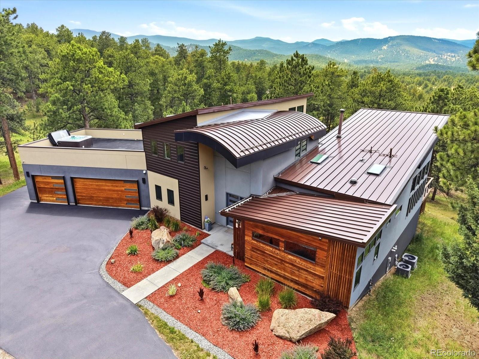 5809 S Skyline Drive