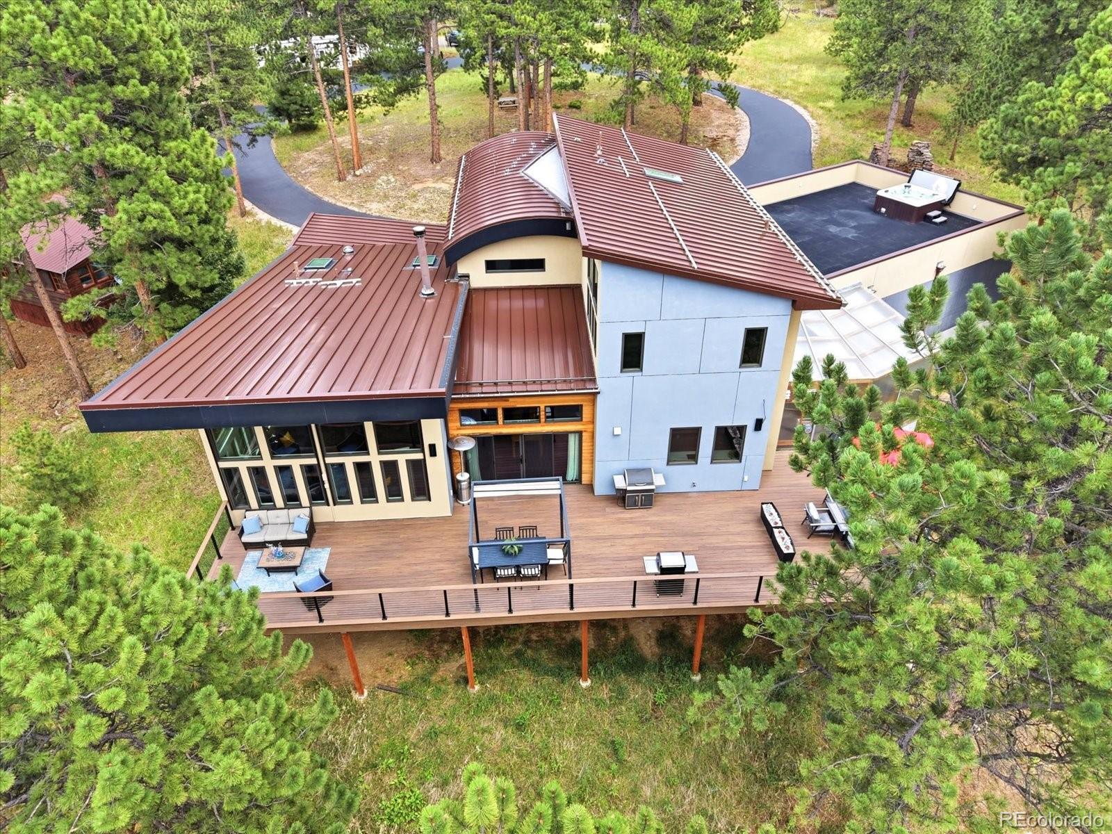 5809 S Skyline Drive