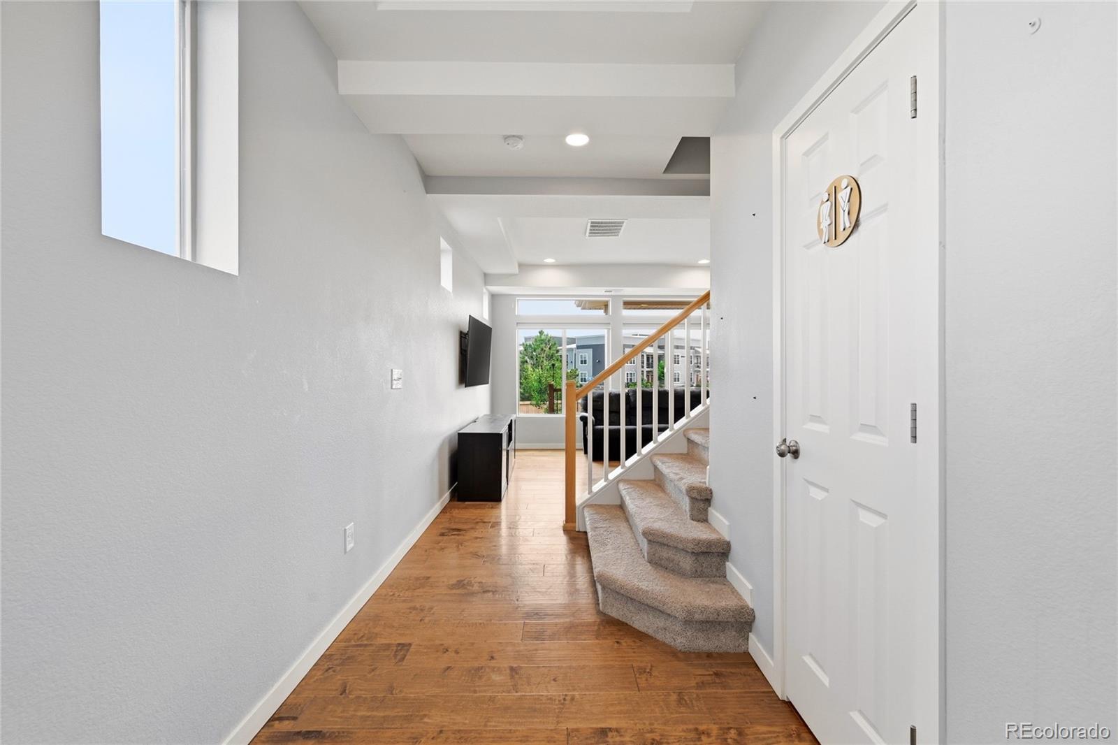 2825 Merry Rest Way