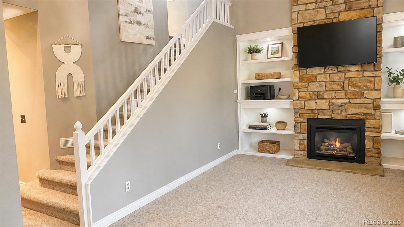 15362 Foxglove Court