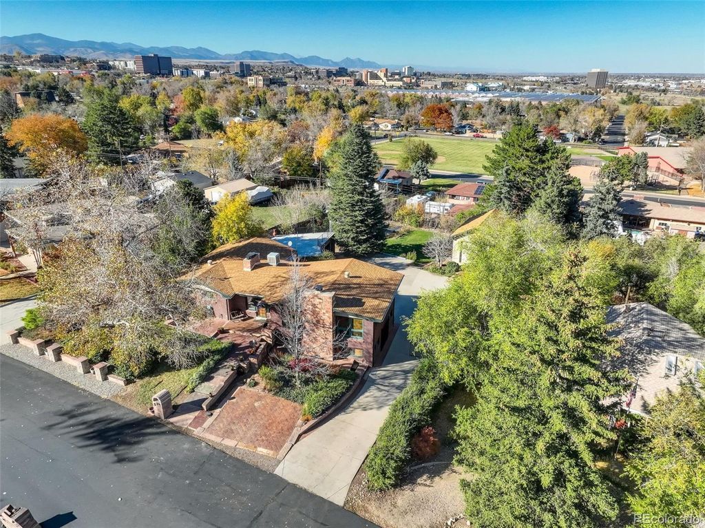 Photo of 11105 W Center Avenue, Lakewood, CO 80226 (MLS # 7668884)