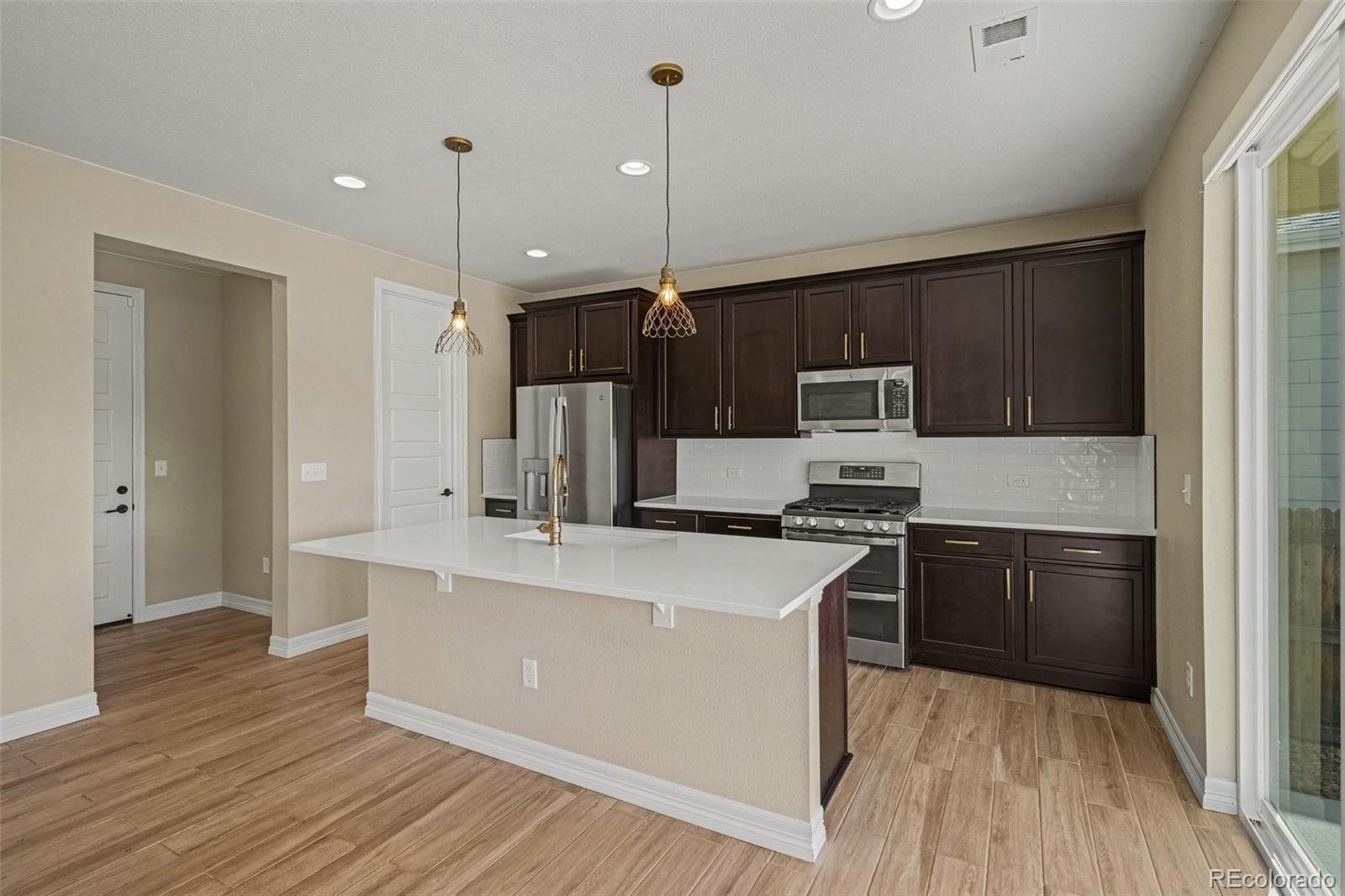 287 Vista Cliff Circle
