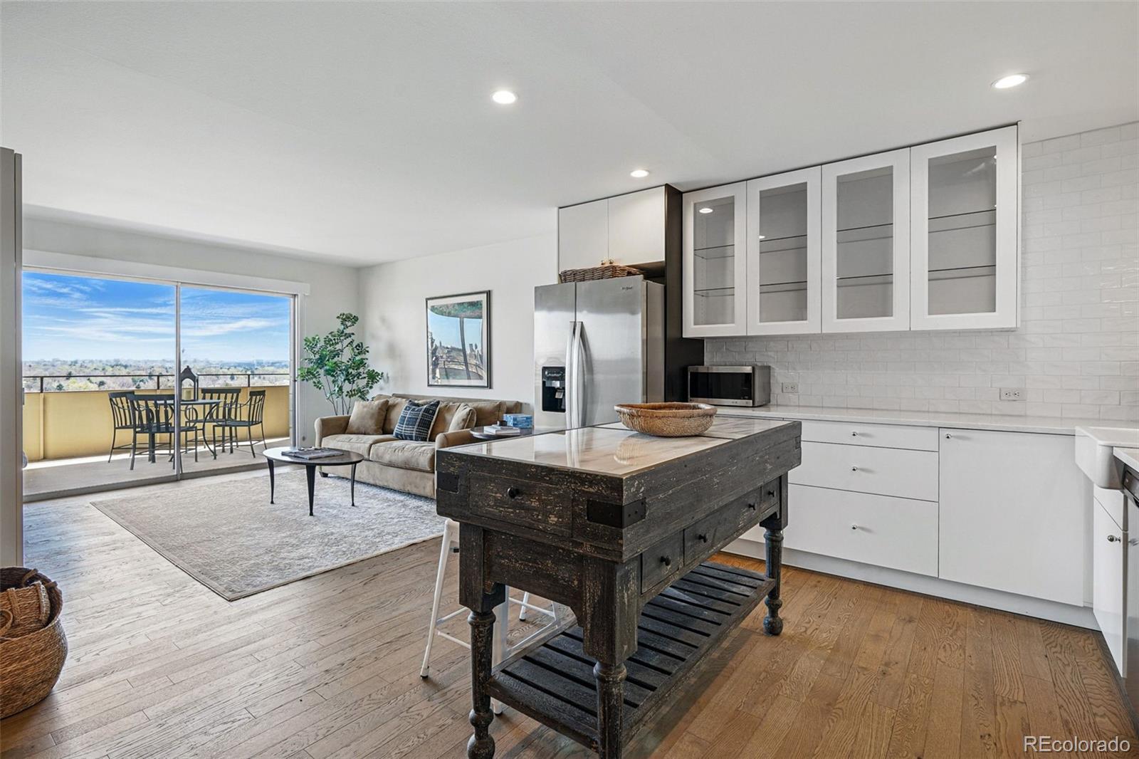 700 N Washington Street 1104, Denver, CO, 80203 2 700 N Washington Street 1104