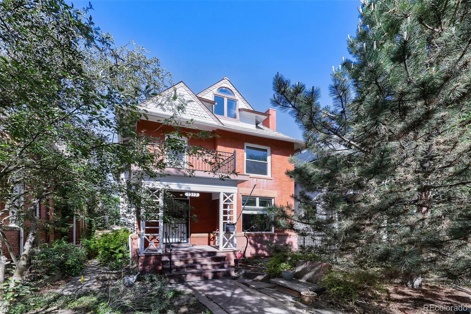 1217 Josephine Street