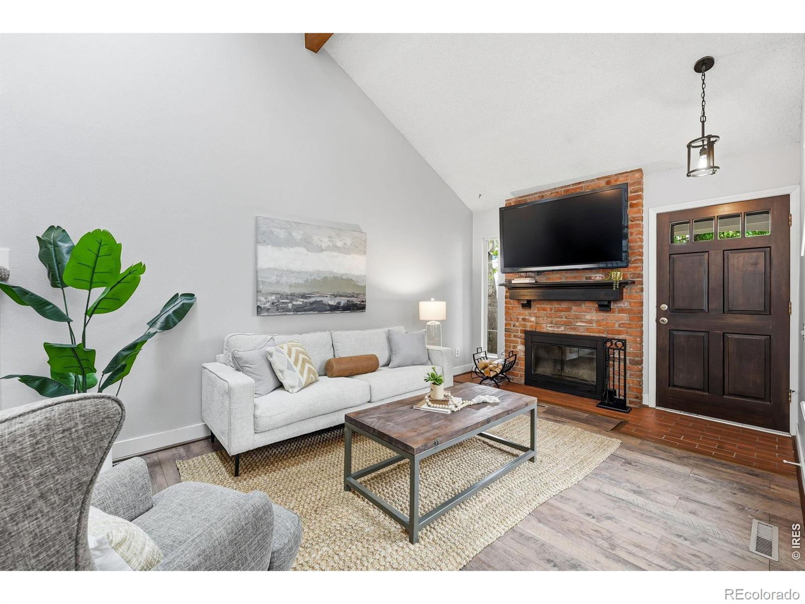 2892 W Long Circle G