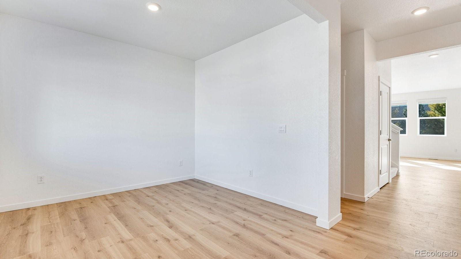 14309 Beebalm Avenue