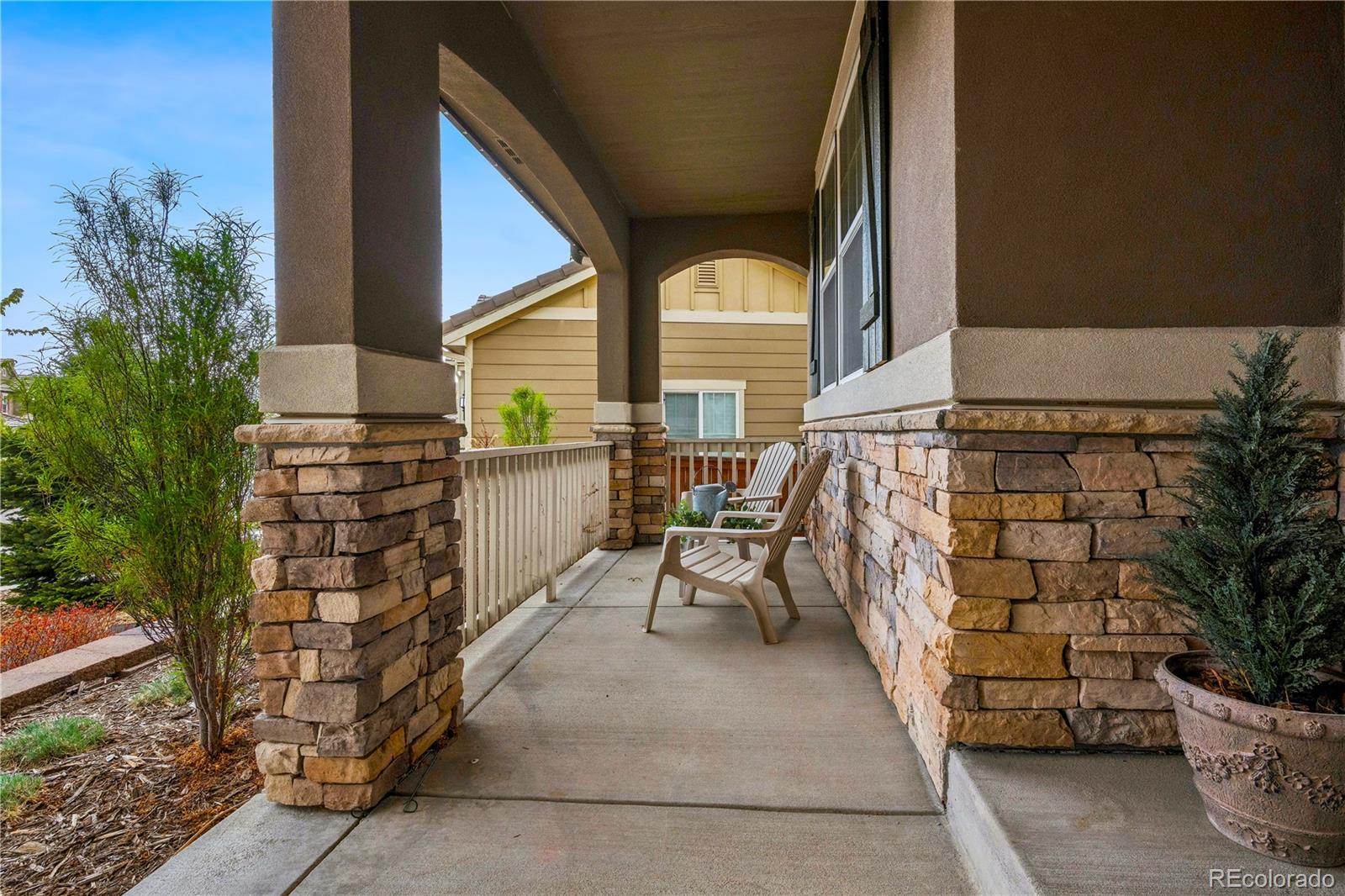 14272 Double Dutch Circle