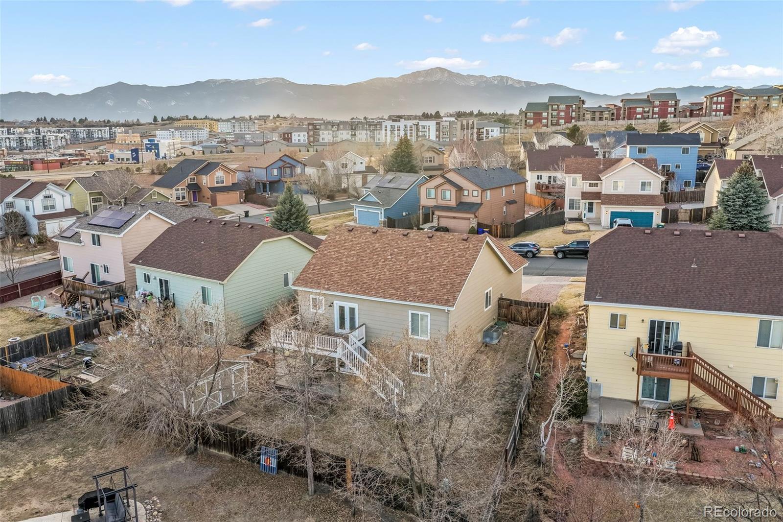 4635 Saddle Ridge Drive