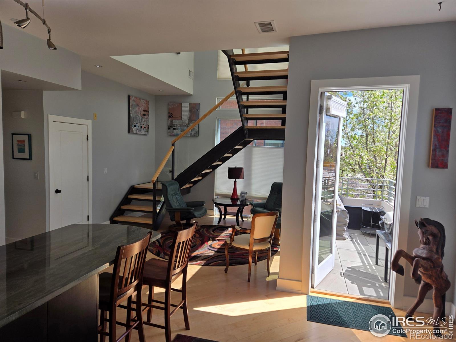 2336 Spruce Street 5
