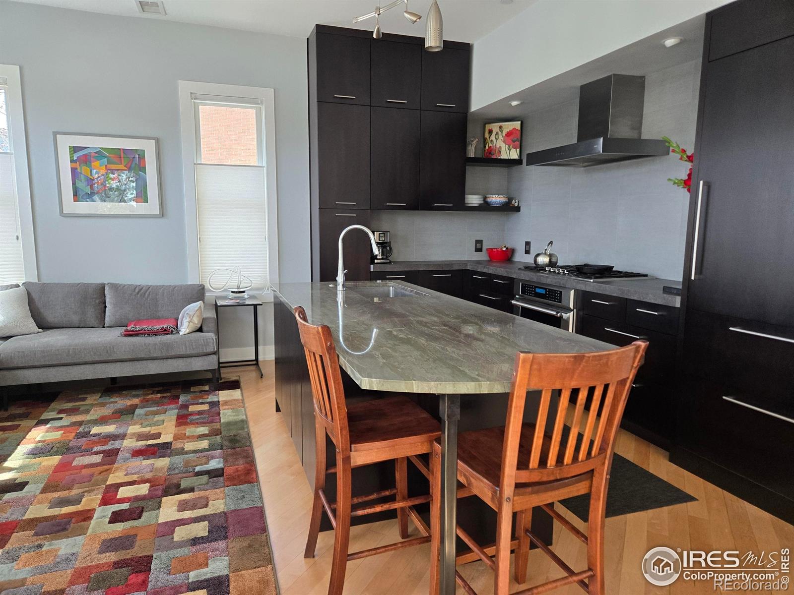 2336 Spruce Street 5