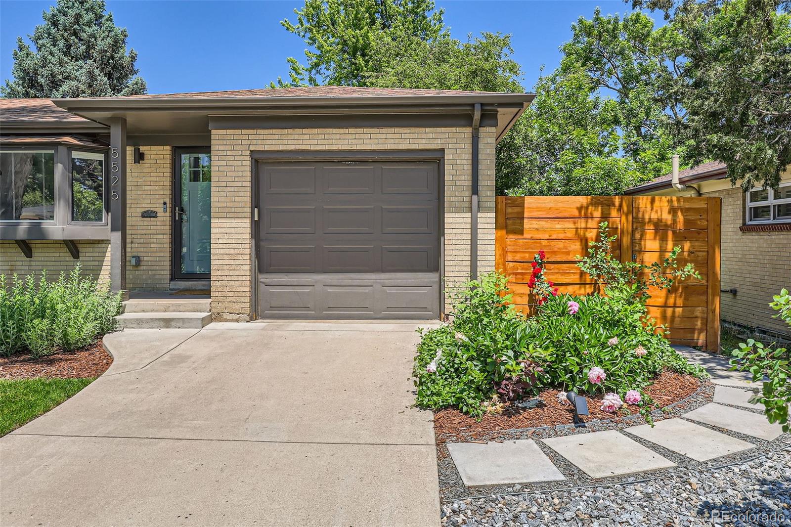 5525 E Bails Drive
