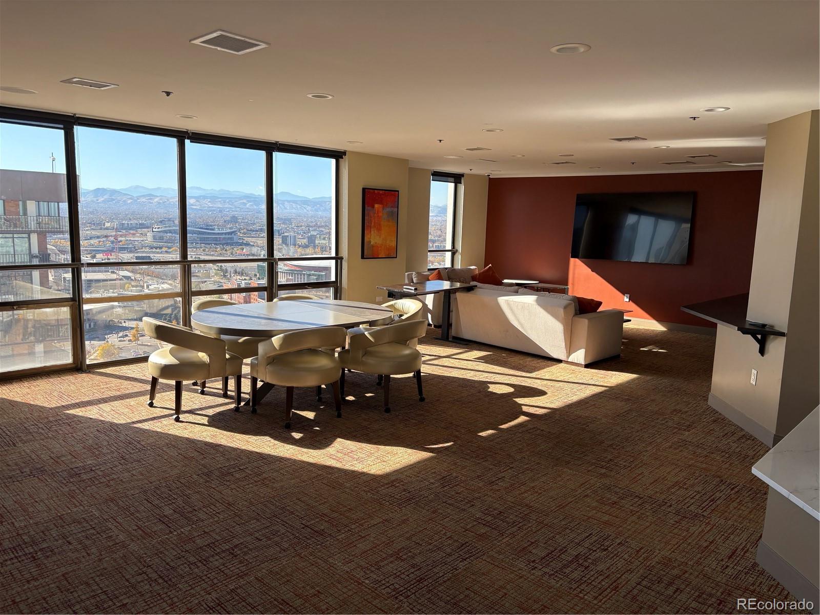 1625 Larimer Street 1606