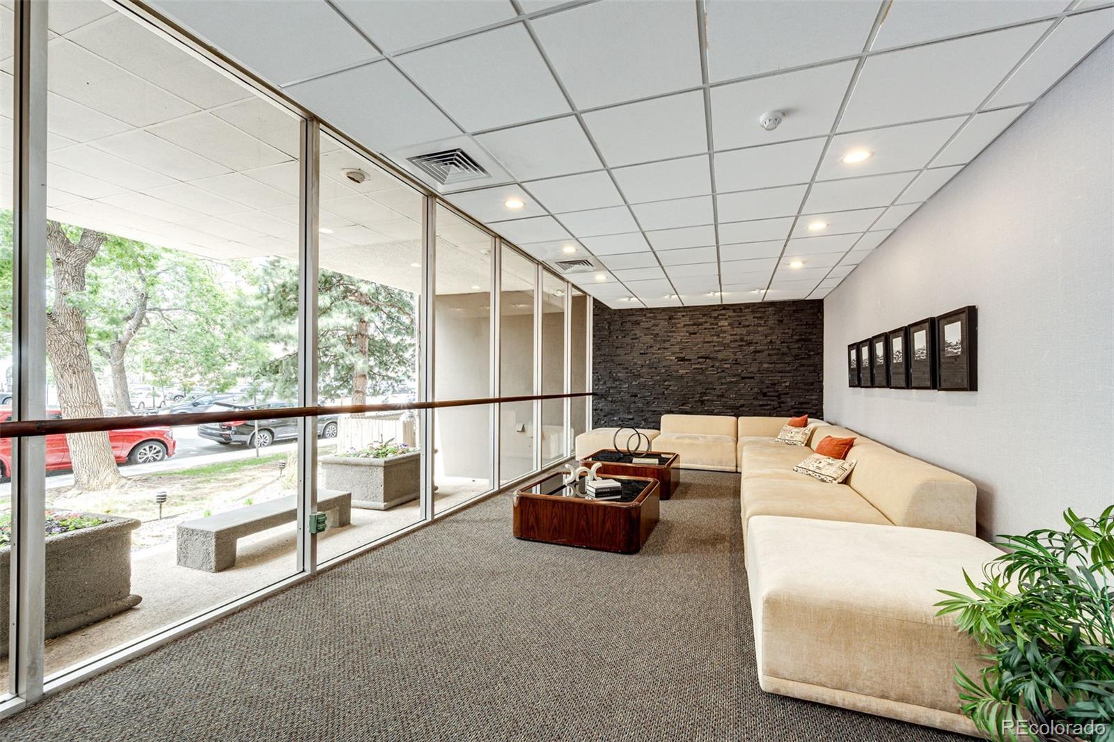2 Adams Street 508