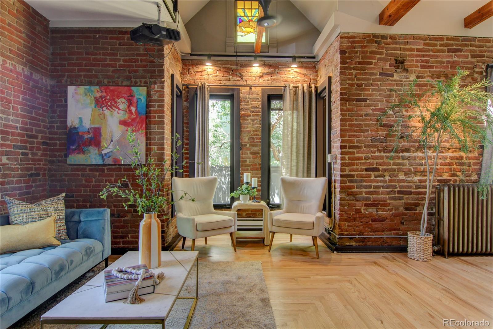 3259 W Hayward Place
