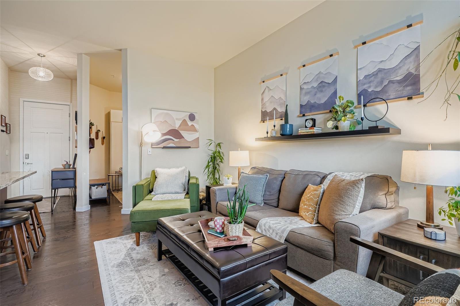 336 E 1st Avenue 304