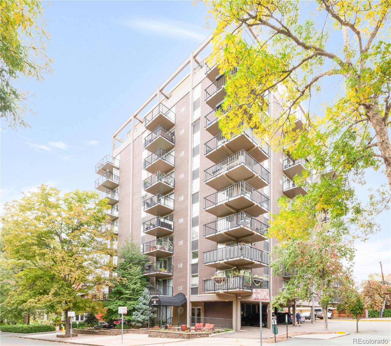 1150 Vine Street 1102