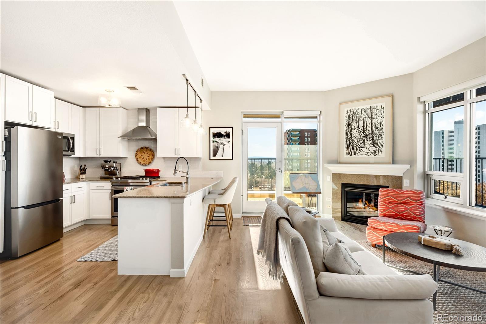 1150 Vine Street 1102