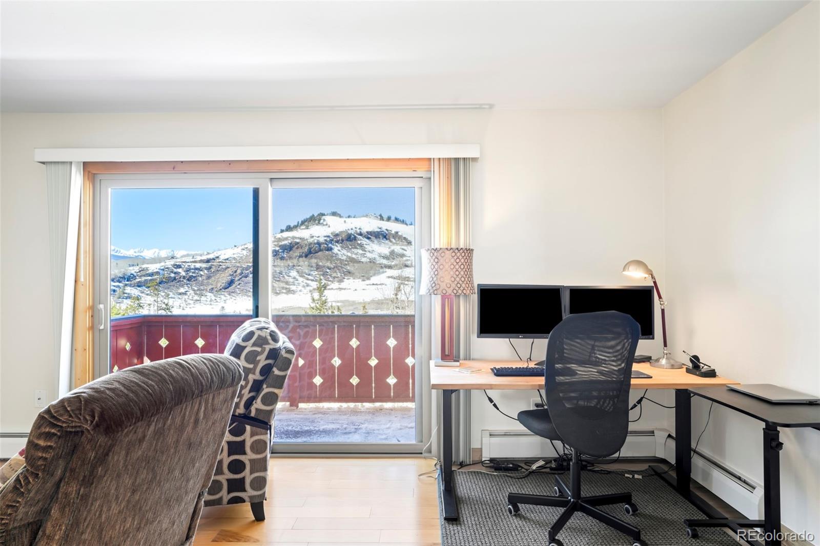 150 Evergreen Road 204