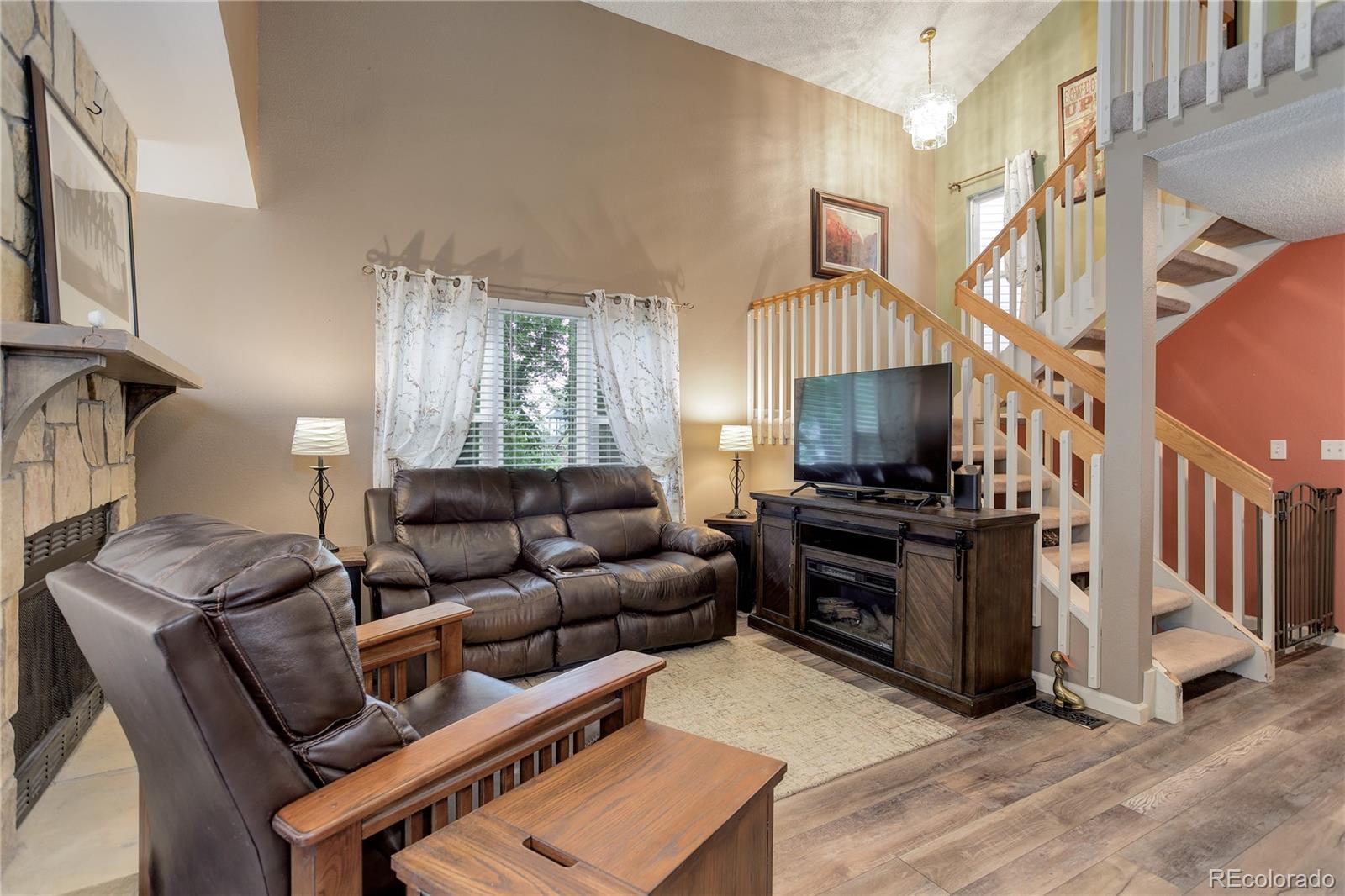 7840 S Windermere Circle