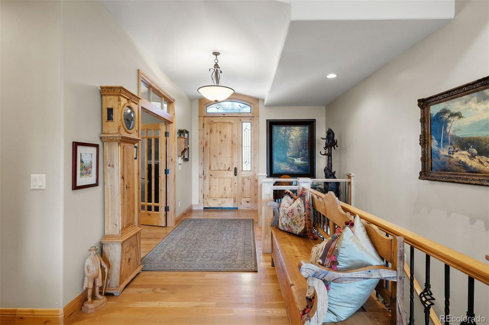 1007 Nob Hill Road